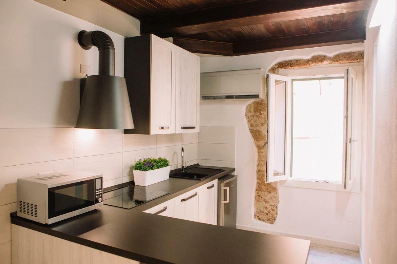 Apartment In The Heart Of The City Alghero Kültér fotó