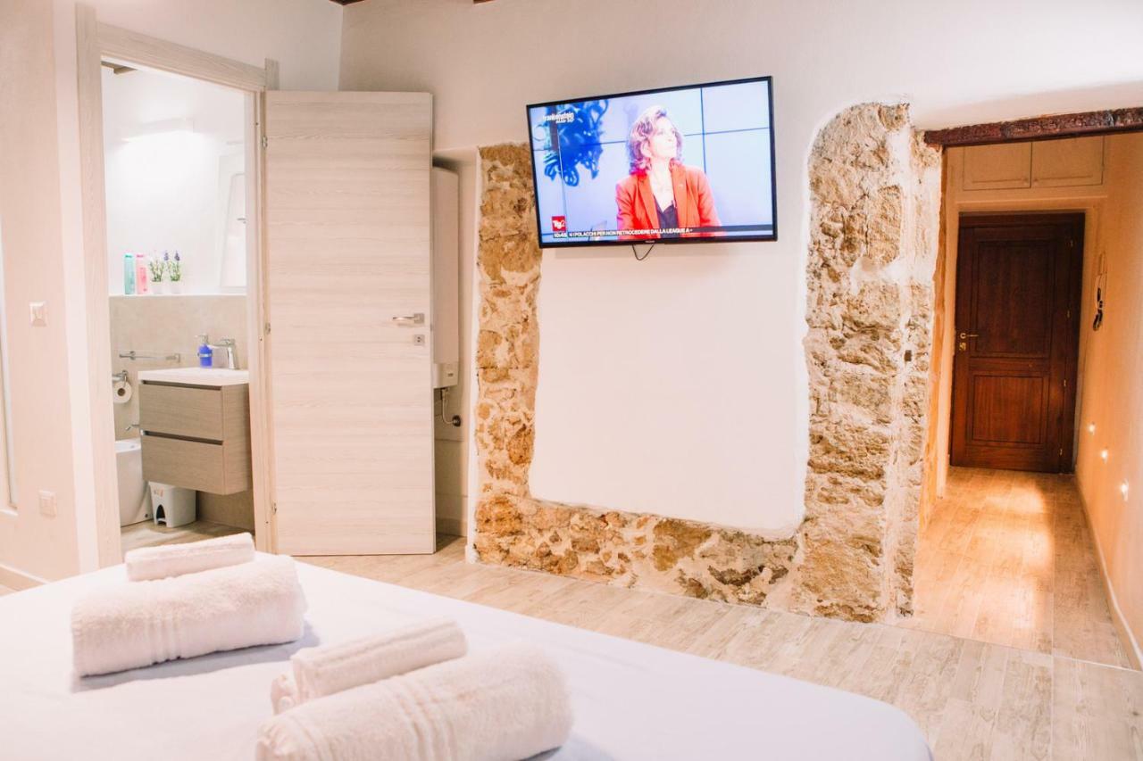 Apartment In The Heart Of The City Alghero Kültér fotó
